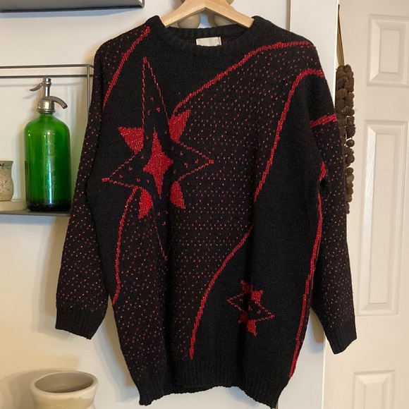 VINTAGE Ellen D Kollection Black Knit Sweater with Red Tinsel Star Design - Picture 1 of 8